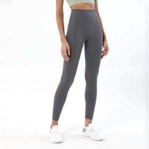 Double-brushed fabric yoga pants with a smooth, soft finish